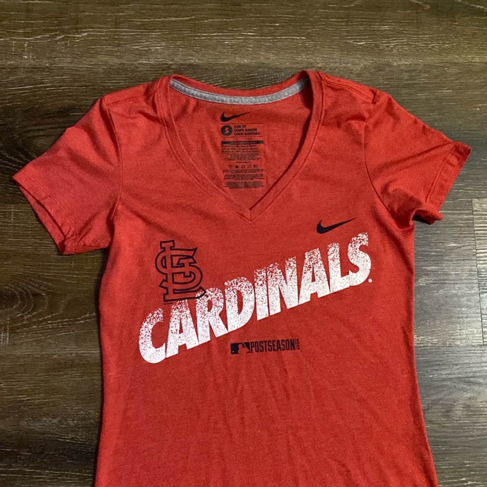 Nike Cardinals v-neck T-shirt - Picture 3 of 6
